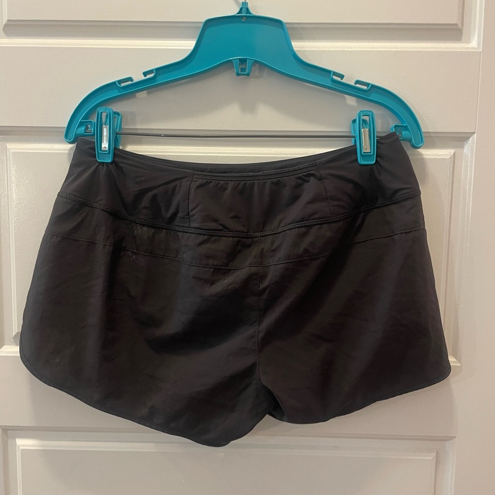 Women’s Patagonia Strider Pro Athletic Shorts - 3 1/2” - Picture 4 of 6